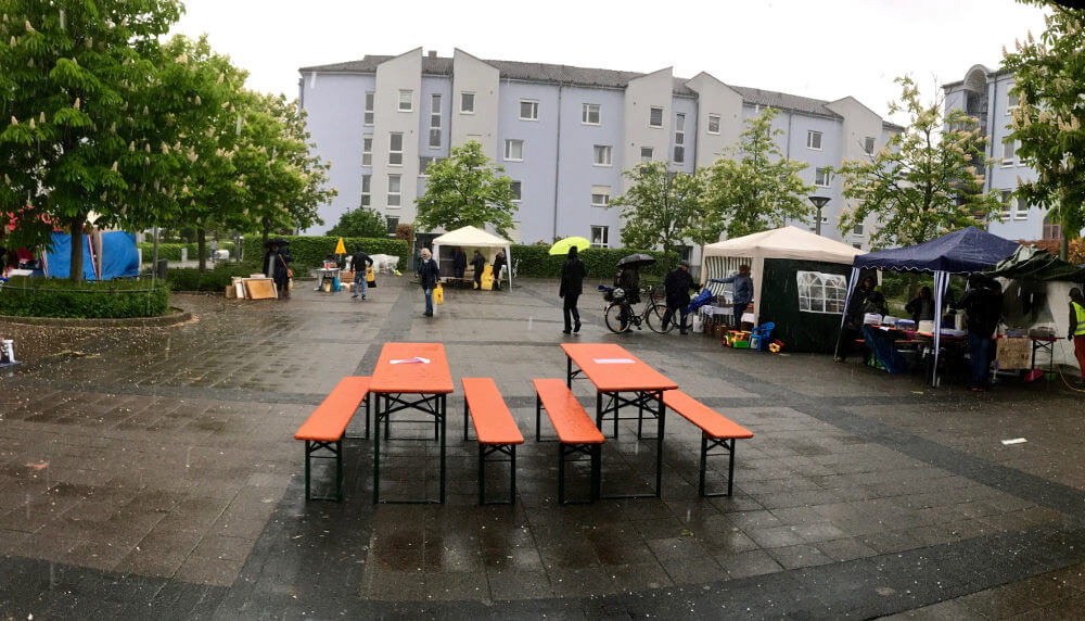 Verregneter Flohmarkt 2019. Foto: Werner Bloedt
